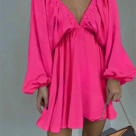 Rose Red Sexy Women's Solid Colored Deep V-Neck Lantern Sleeve Backless Dress - Picture 3 of 3